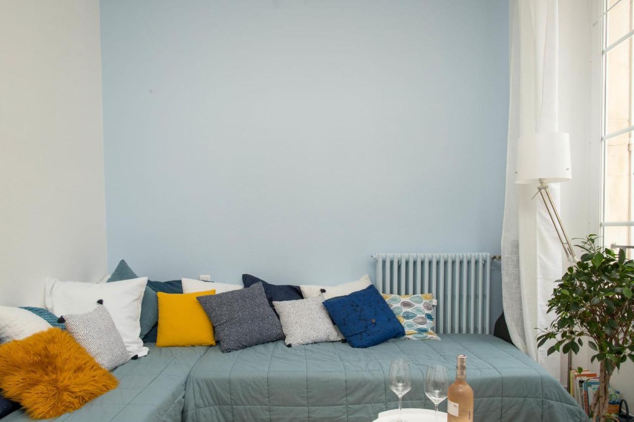 Grand Studio Zen Dans L'Hyper Centre De Poitiers Apartment Exterior photo